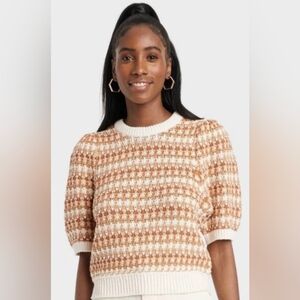 Universal Thread Puff Elbow Sleeve Crewneck Cropped Sweater Cinnamon Cream sz M